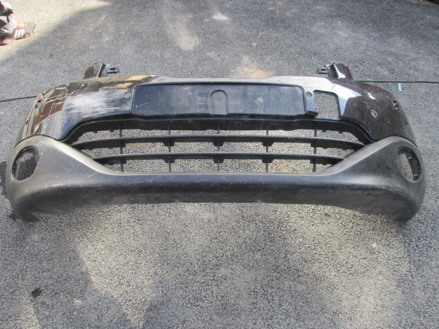 Бампер передний Nissan Qashqai J10 2006-2010 на Nissan Qashqai J10