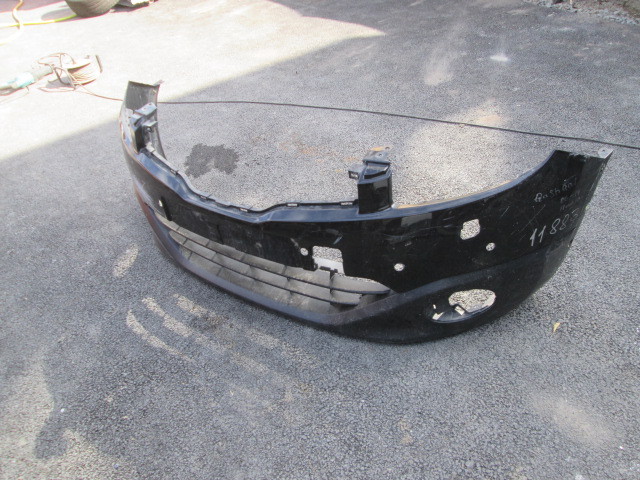 Бампер передний Nissan Qashqai J10 2006-2010 на Nissan Qashqai J10