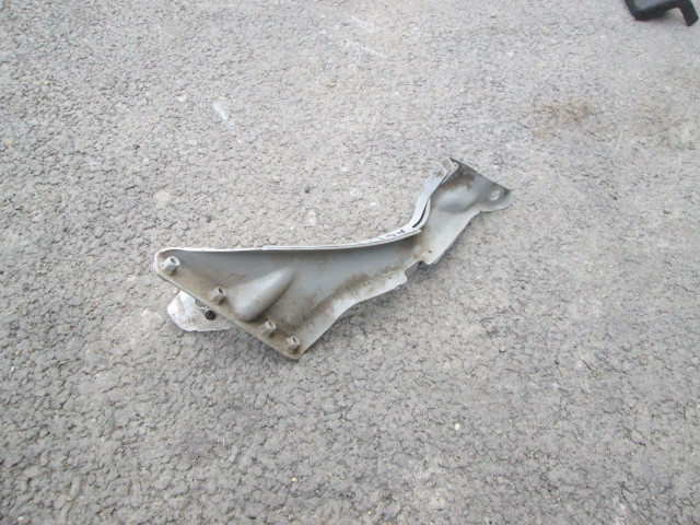 Кронштейн крепления крыла Audi A6 (C7) 2011-2014 на Audi A6 (C7)