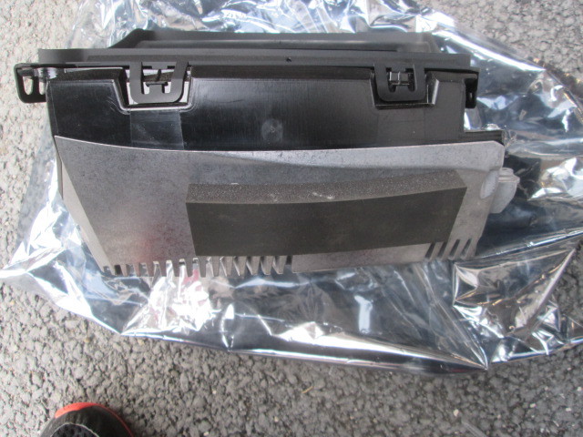 Дисплей информационный Audi A6 (C7) 2011-2014 4G0919604G    4G0919604 на Audi A6 (C7)