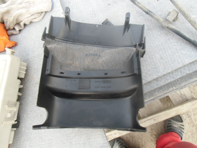 Обшивка рулевой колонки верхняя часть Ford Focus 2 2005-2008 на Ford Focus 2