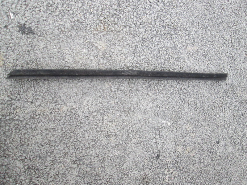 Уплотнитель двери Citroen C4 I 2004-2014 на Citroen C4 I