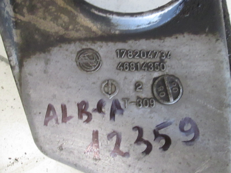 Крепление Fiat AlbeaРестайлинг 2004-2012 на Fiat AlbeaРестайлинг