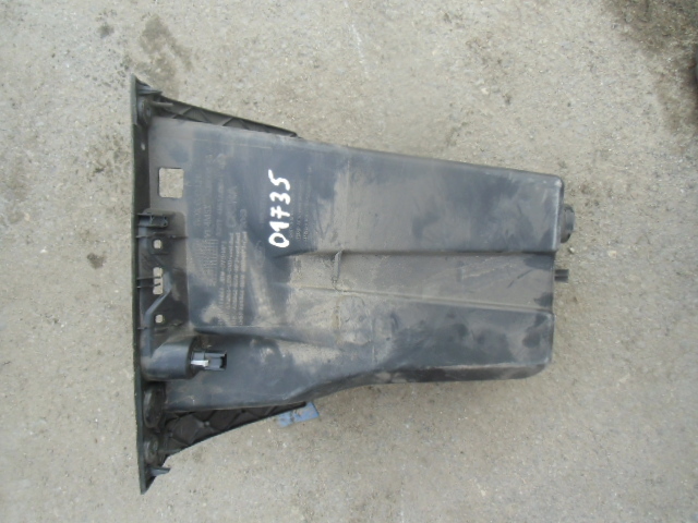 Бардачок Ford Focus 2 2005-2008 на Ford Focus 2
