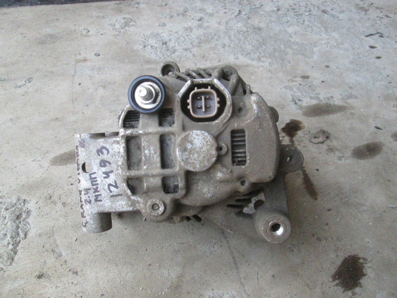 Генератор Suzuki Grand Vitara  2005-2008 на Suzuki Grand Vitara 