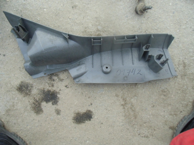 Подстаканник Ford Focus 2 2005-2008 на Ford Focus 2