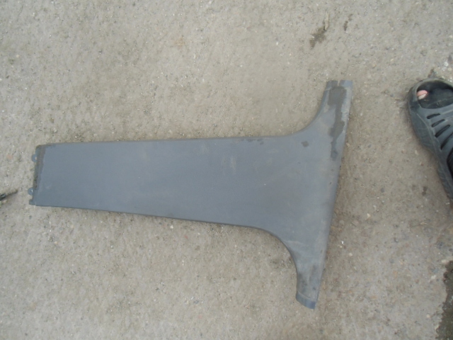 Обшивка стойки Ford Focus 2 2005-2008 на Ford Focus 2