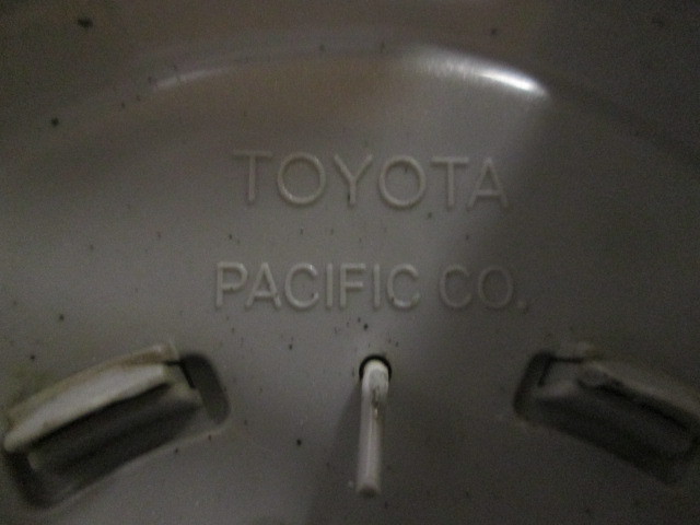 Колпак декоративный Toyota Land Cruiser 200 2007-2012 на Toyota Land Cruiser 200