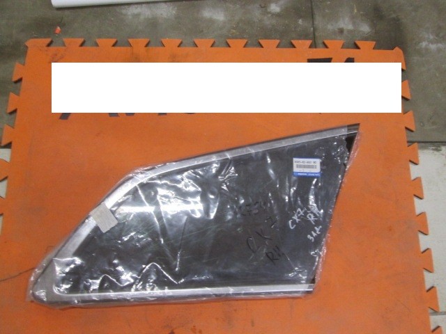 Стекло боковое заднее правое форточка Mazda CX7 (ER) 2006-2009 на Mazda CX7 (ER)