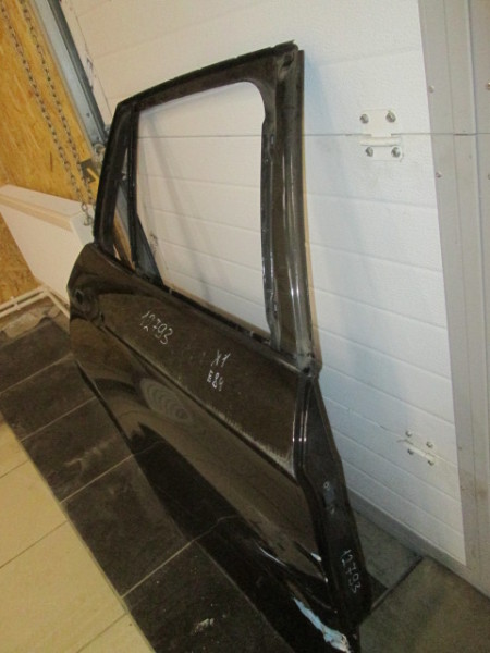 Дверь задняя правая BMW X1 (E84) 2009-2012 на BMW X1 (E84)
