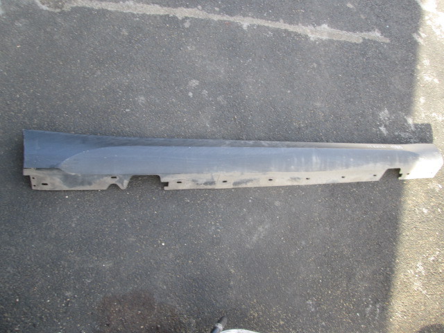 Накладка на порог (наружная) BMW X1 (E84) 2009-2012 на BMW X1 (E84)