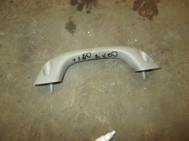 Ручка внутренняя потолочная Chevrolet Aveo T250 2006-2012 на Chevrolet Aveo T250