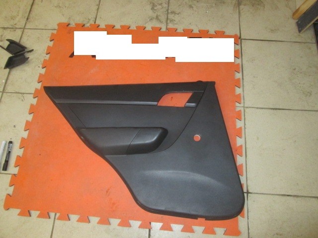 Обшивка двери задней левой Chevrolet Aveo T250 2006-2012 на Chevrolet Aveo T250
