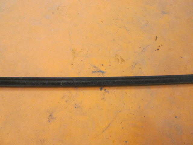 Бархотка двери передней правой Citroen C4 I 2004-2014 на Citroen C4 I