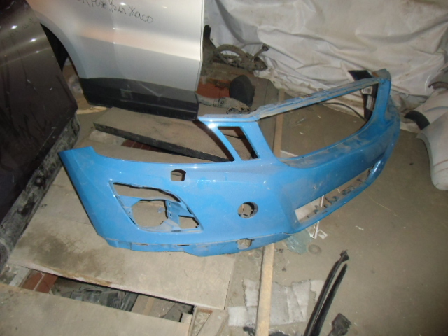 Бампер передний Volvo XC60  2008-2013 на Volvo XC60 