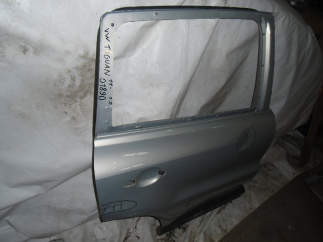 Дверь задняя правая Volkswagen Tiguan  2011-2016 на Volkswagen Tiguan 