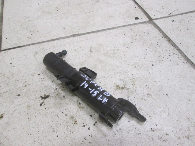 Форсунка омывателя фары Skoda Superb 2 2008-2013 3T0955979A на Skoda Superb 2