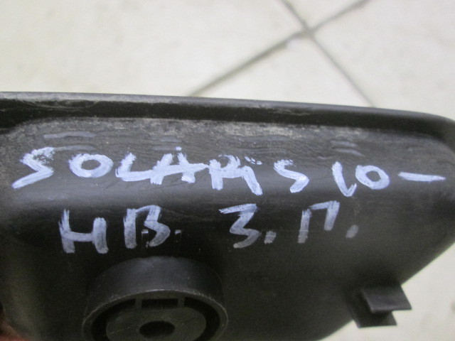 Накладка двери передней правой Hyundai Solaris  2011-2016 на Hyundai Solaris 
