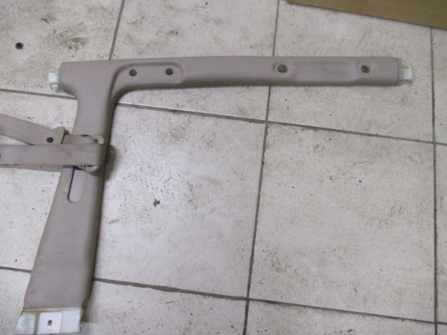 Обшивка стойки Lexus LX  1998-2002 на Lexus LX 