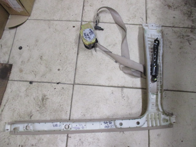 Обшивка стойки Lexus LX  1998-2002 на Lexus LX 