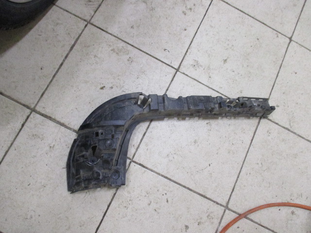 Кронштейн заднего бампера BMW X3 (F25) 2010-2014 на BMW X3 (F25)