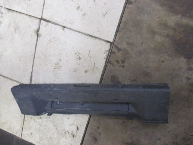 Обшивка багажника Skoda Yeti  2009-2013 5L6863459A на Skoda Yeti 