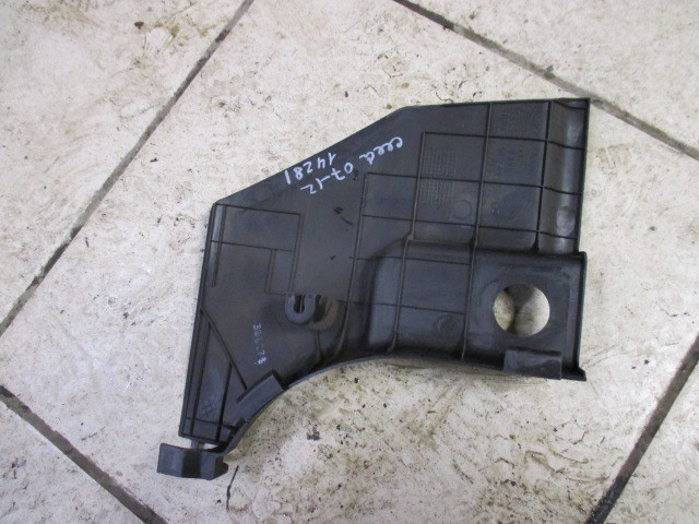 Накладка порога (внутренняя) Kia Ceed (ED) 2006-2012 на Kia Ceed (ED)