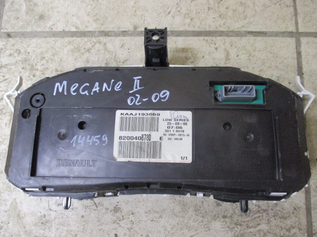 Спидометр Renault Megane 2 2002-2006 на Renault Megane 2