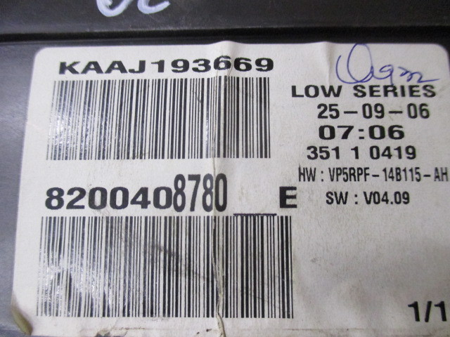 Спидометр Renault Megane 2 2002-2006 на Renault Megane 2