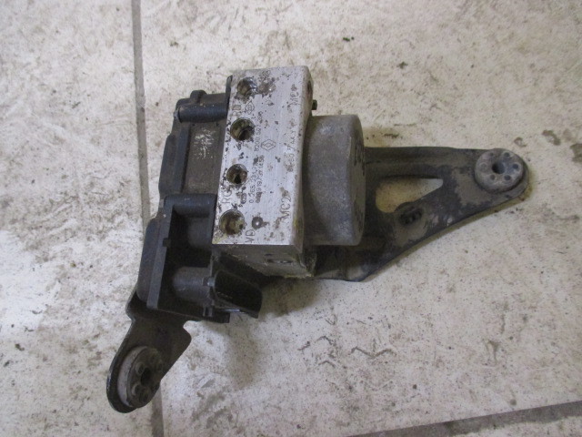 Блок ABS (насос) Renault Megane 2 2002-2006 на Renault Megane 2