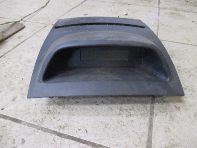Дисплей информационный Renault Megane 2 2002-2006 на Renault Megane 2