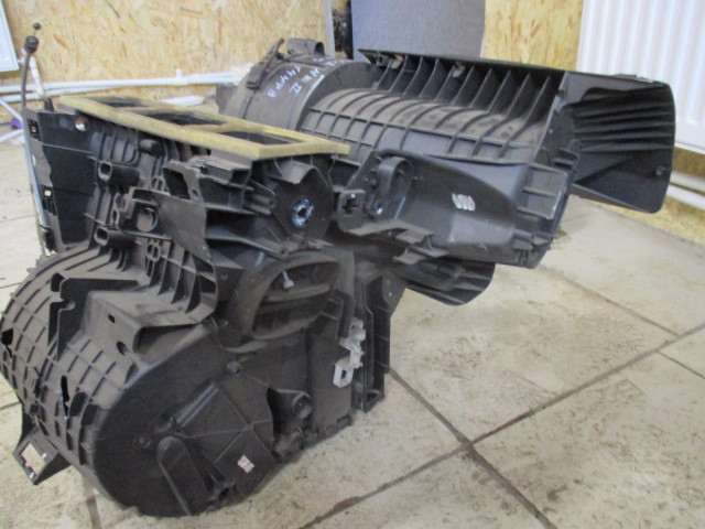 Отопитель в сборе Renault Megane 2 2002-2006 на Renault Megane 2