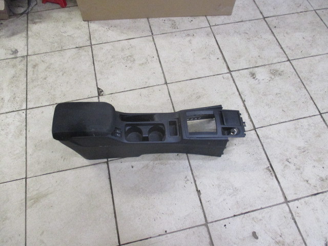Подлокотник Mitsubishi Lancer X 2007-н.в. на Mitsubishi Lancer X