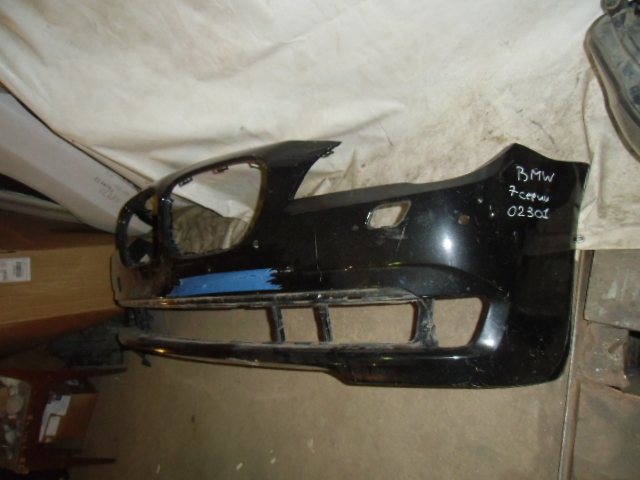 Бампер передний BMW 7-Series F01,F02,F04 2008-2012 на BMW 7-Series F01,F02,F04
