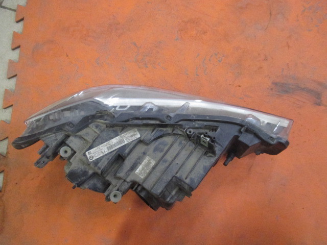 Фара левая BMW 3-Series (F3x) 2011-2016 на BMW 3-Series (F3x)