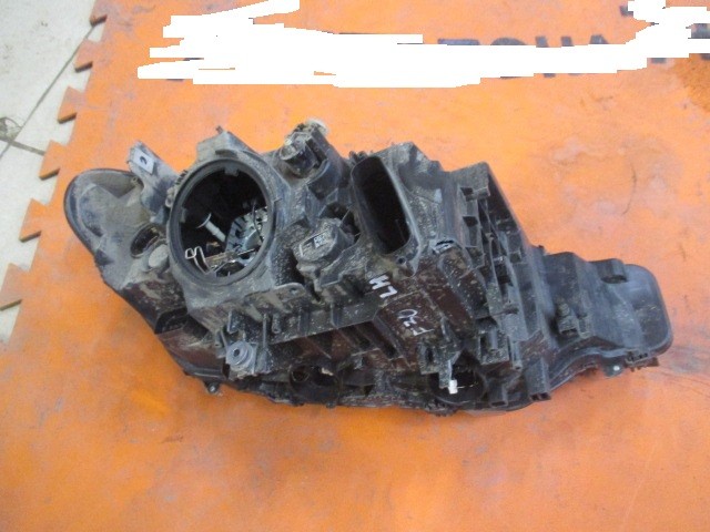 Фара левая BMW 3-Series (F3x) 2011-2016 на BMW 3-Series (F3x)