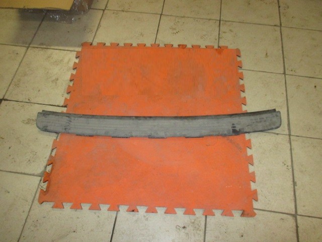 Накладка заднего бампера под номер Land Rover Range Rover 3 2002-2005 на Land Rover Range Rover 3