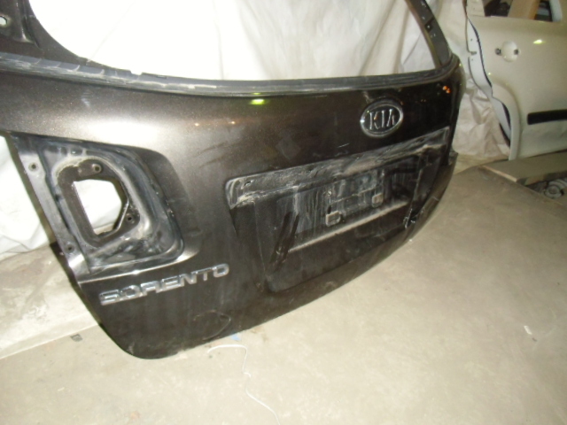 Дверь багажника Kia Sorento 2 (XM) 2009-2012 на Kia Sorento 2 (XM)