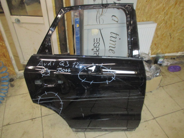 Дверь задняя правая Audi Q3  2011-2014 на Audi Q3 