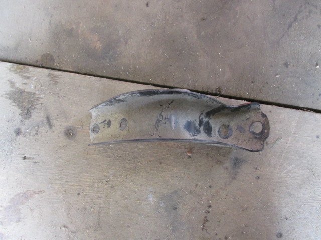 Кронштейн подножки Toyota Land Cruiser 200 2007-2012 на Toyota Land Cruiser 200