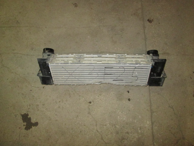 Интеркулер BMW X3 (F25) 2010-2014 на BMW X3 (F25)