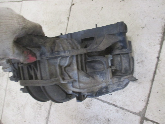 Коллектор впускной Ford Focus 2 2005-2008 на Ford Focus 2