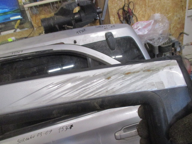 Дверь задняя правая Kia Sorento (BL) 2002-2006 на Kia Sorento (BL)