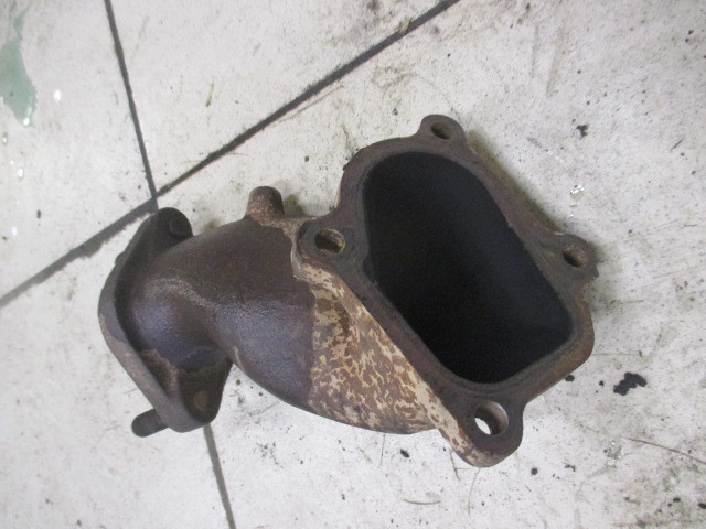 Гофра глушителя Kia Sorento (BL) 2002-2006 на Kia Sorento (BL)