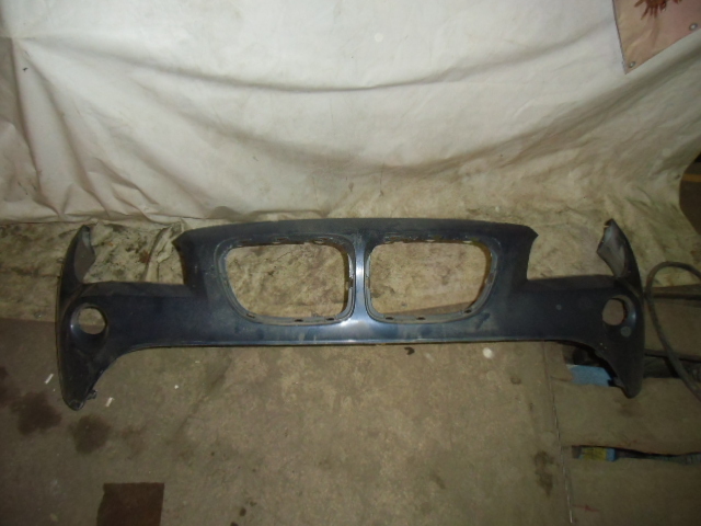 Бампер передний BMW X1 (E84) 2009-2012 на BMW X1 (E84)