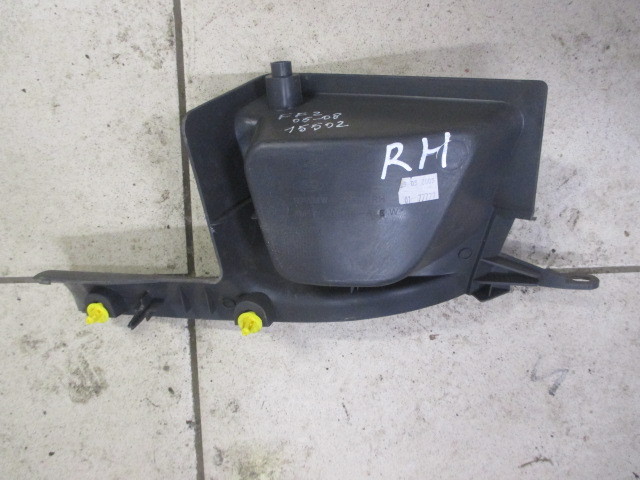 Накладка порога (внутренняя) Ford Focus 2 2005-2008 4M51A13244A на Ford Focus 2