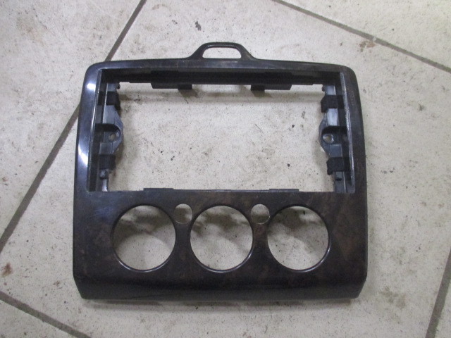Накладка декоративная Ford Focus 2 2005-2008 на Ford Focus 2