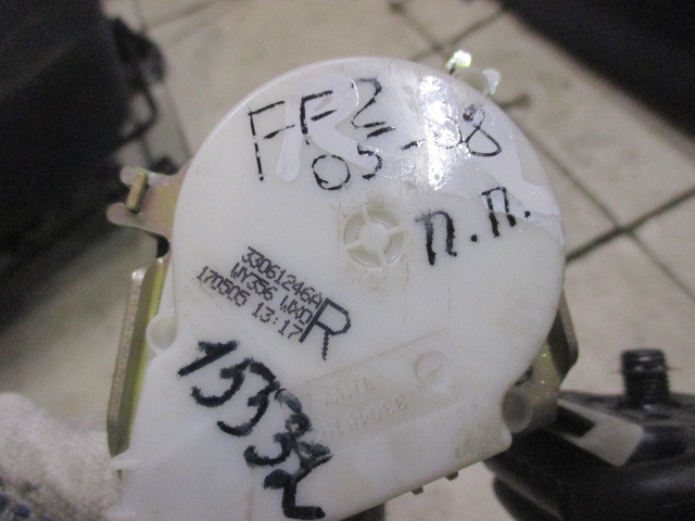 Ремень безопасности Ford Focus 2 2005-2008 на Ford Focus 2