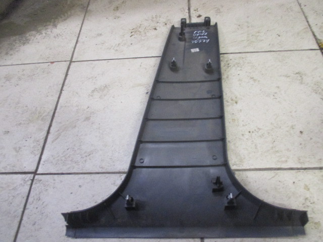 Обшивка стойки Ford Focus 2 2005-2008 на Ford Focus 2