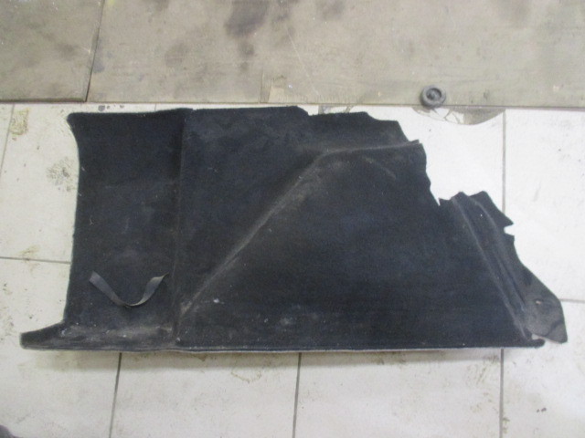 Обшивка багажника Ford Focus 2 2005-2008 на Ford Focus 2